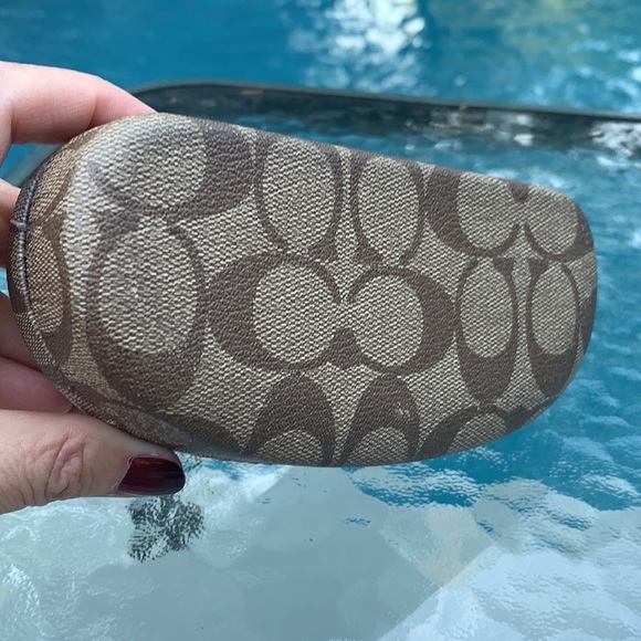 Coach Large Eyeglass / Sunglass Case - Picture 4 of 6